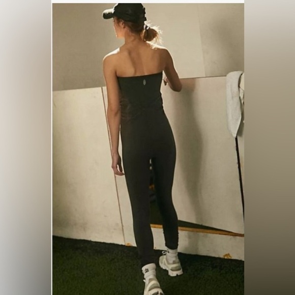 Free People Movement Hot Shot Strapless Bodysuit NWOT - Picture 2 of 6